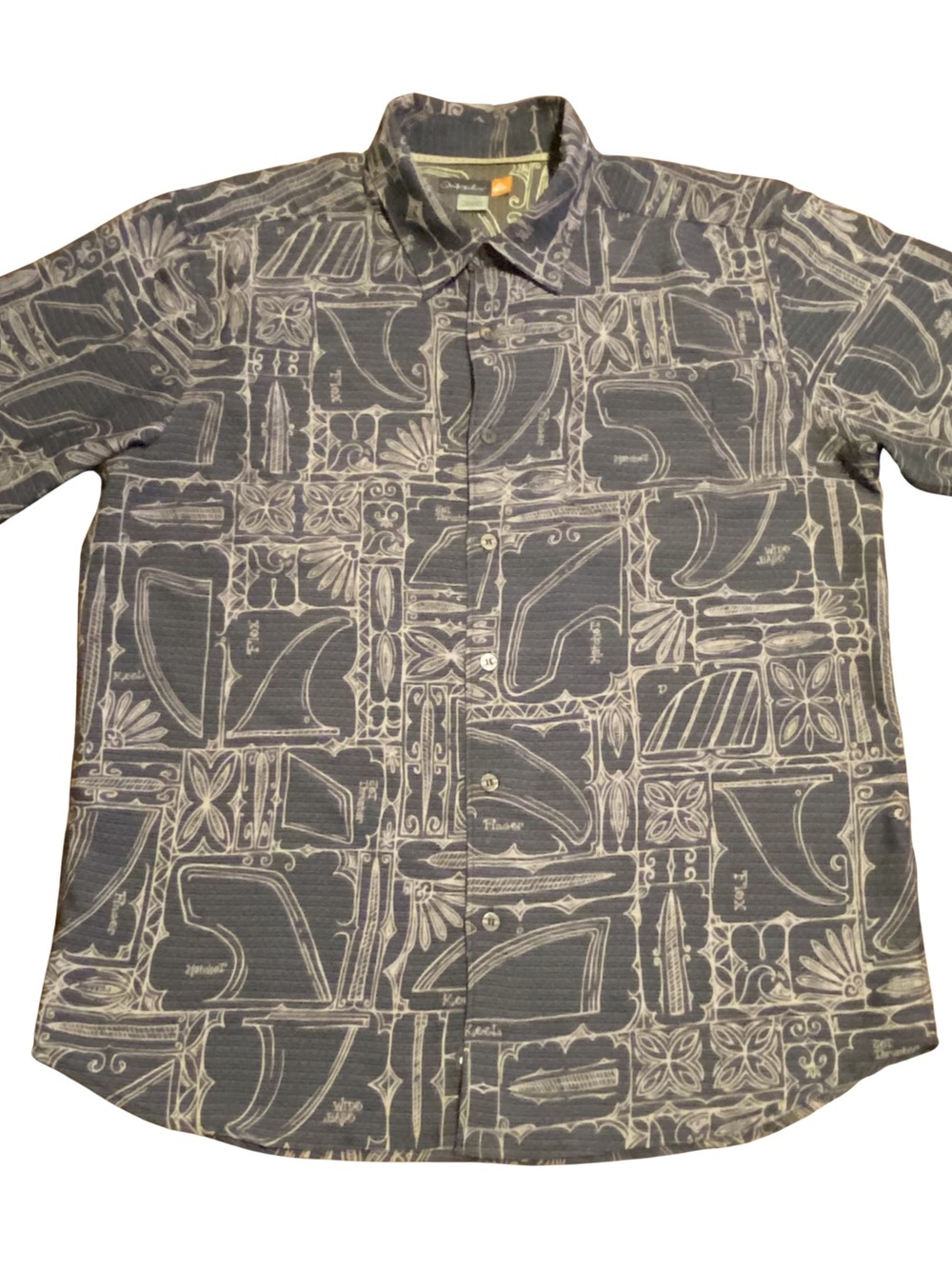 Quiksilver Aloha Shirt Men’s XL Blue Surfboard Fin Tribal Print Hawaiian Beach
